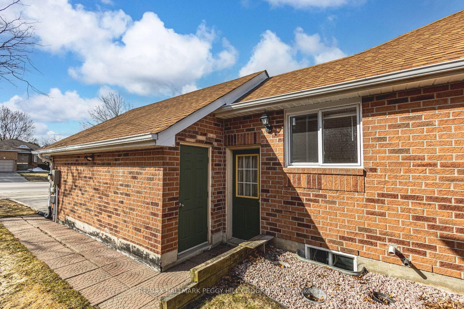 70 Hurst Drive photo 19
