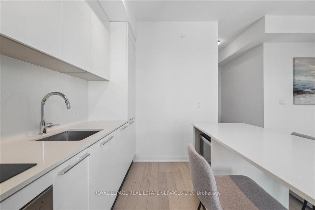 200 Sudbury Street Unit 811 photo 28