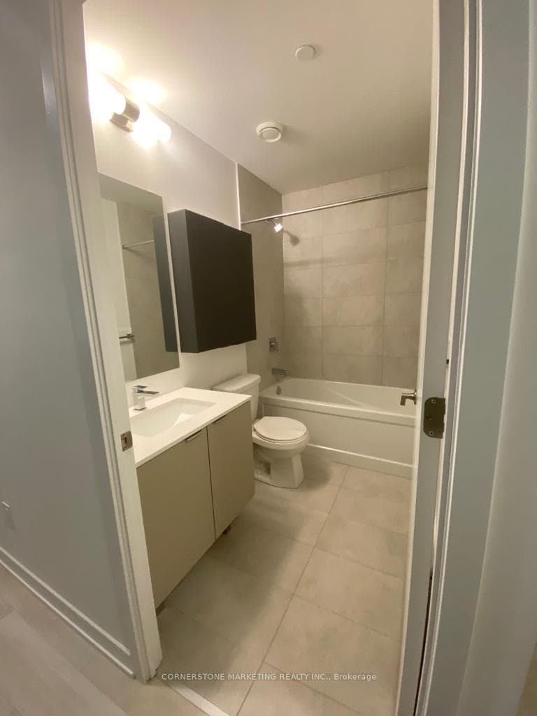 8 Tippett Road Unit 219 photo 7