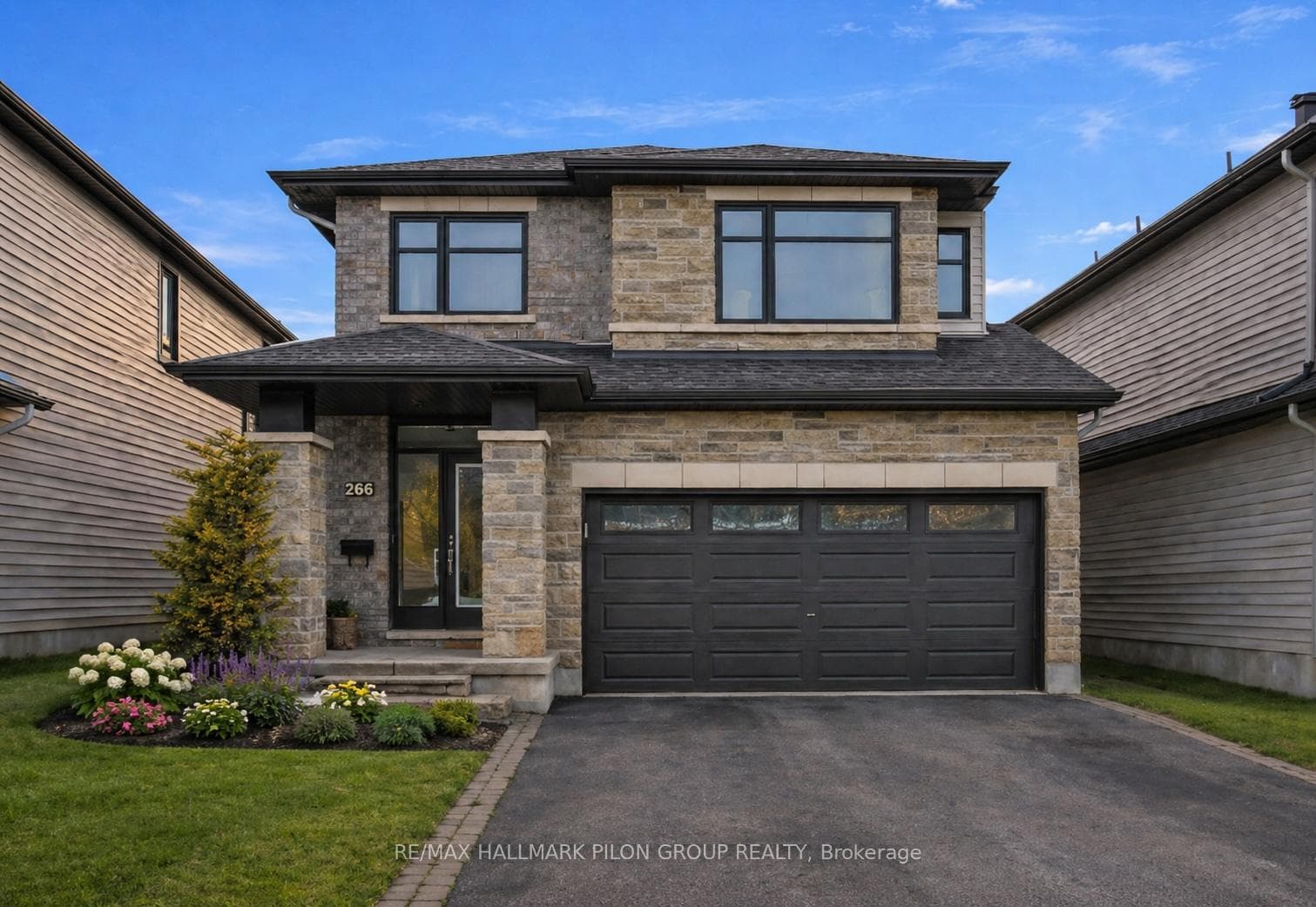 266 Shinleaf Crescent photo 1