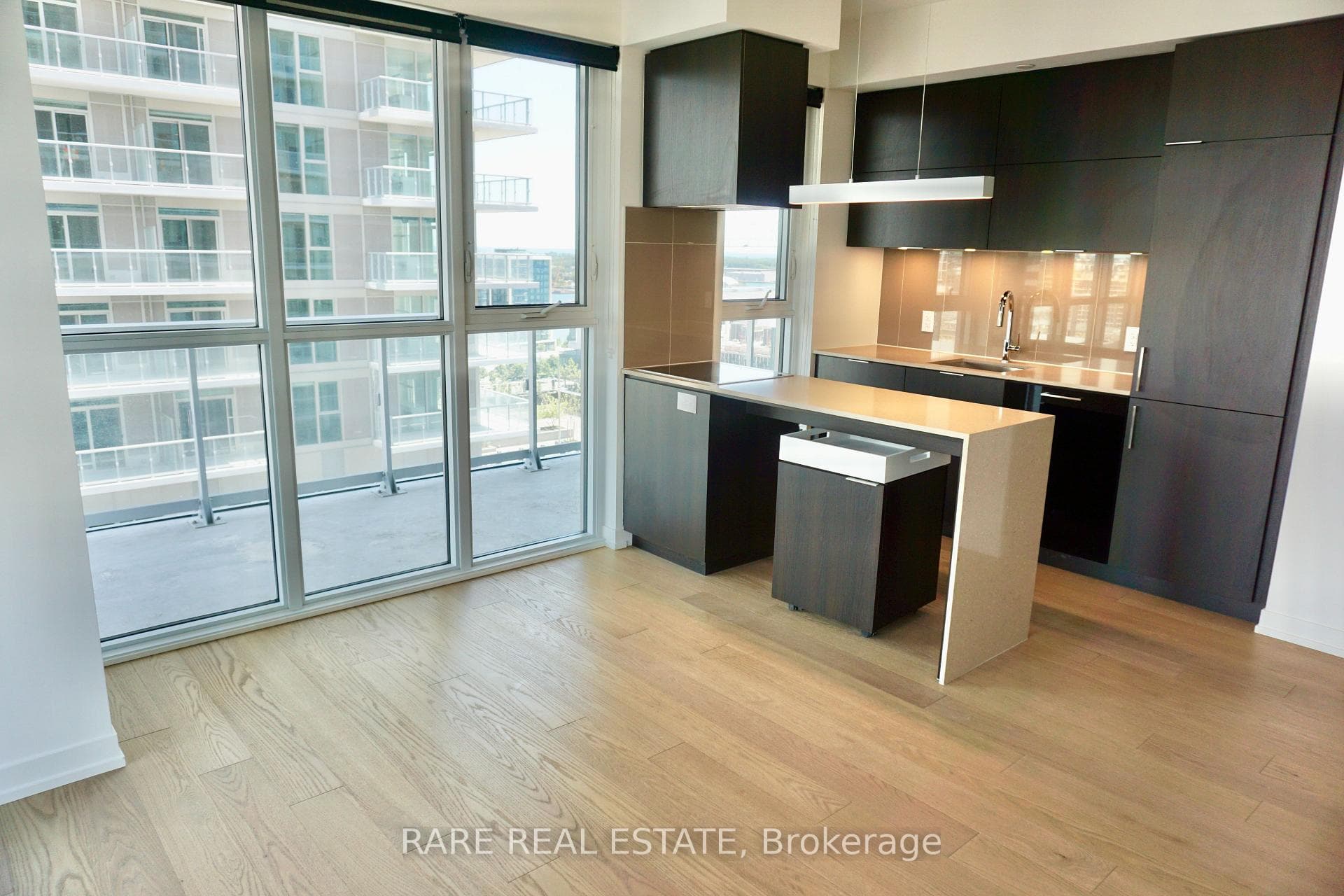 15 Lower Jarvis Street Unit 1412 photo 12