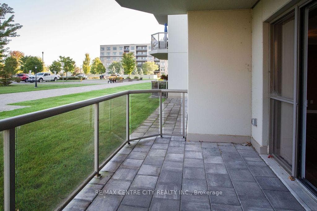1030 Coronation Drive Unit 103 photo 18