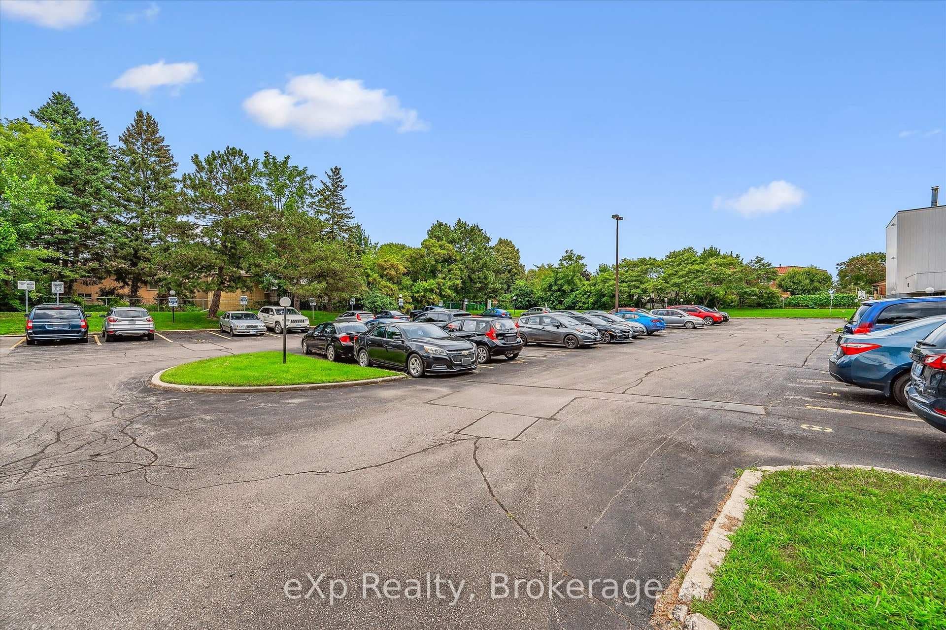 65 Silvercreek Parkway Unit 404 photo 2