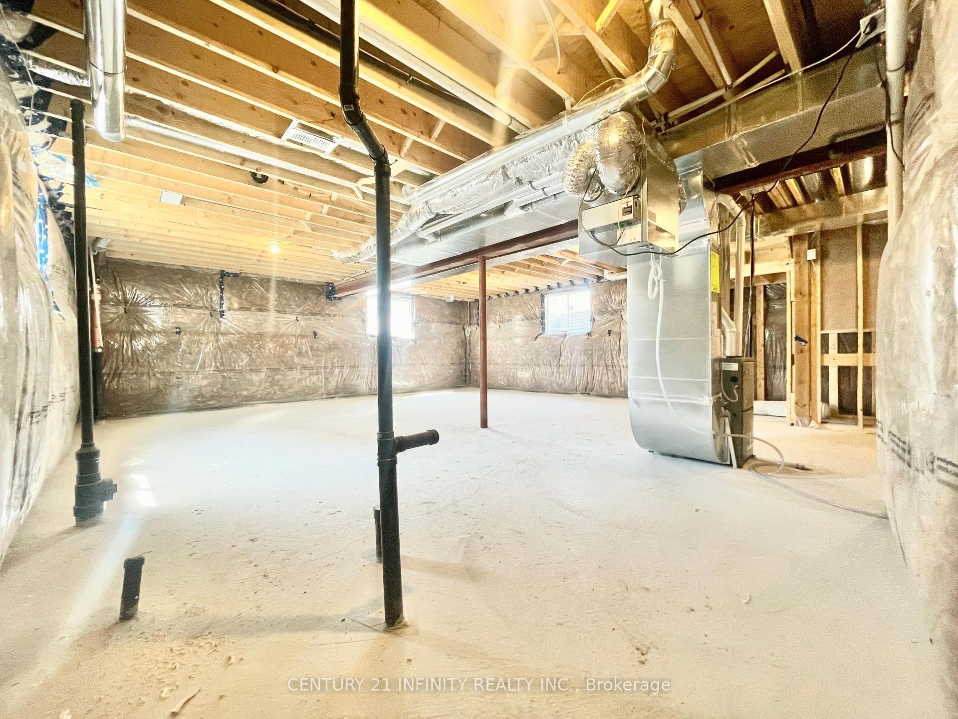 210 Cubitt Street photo 37
