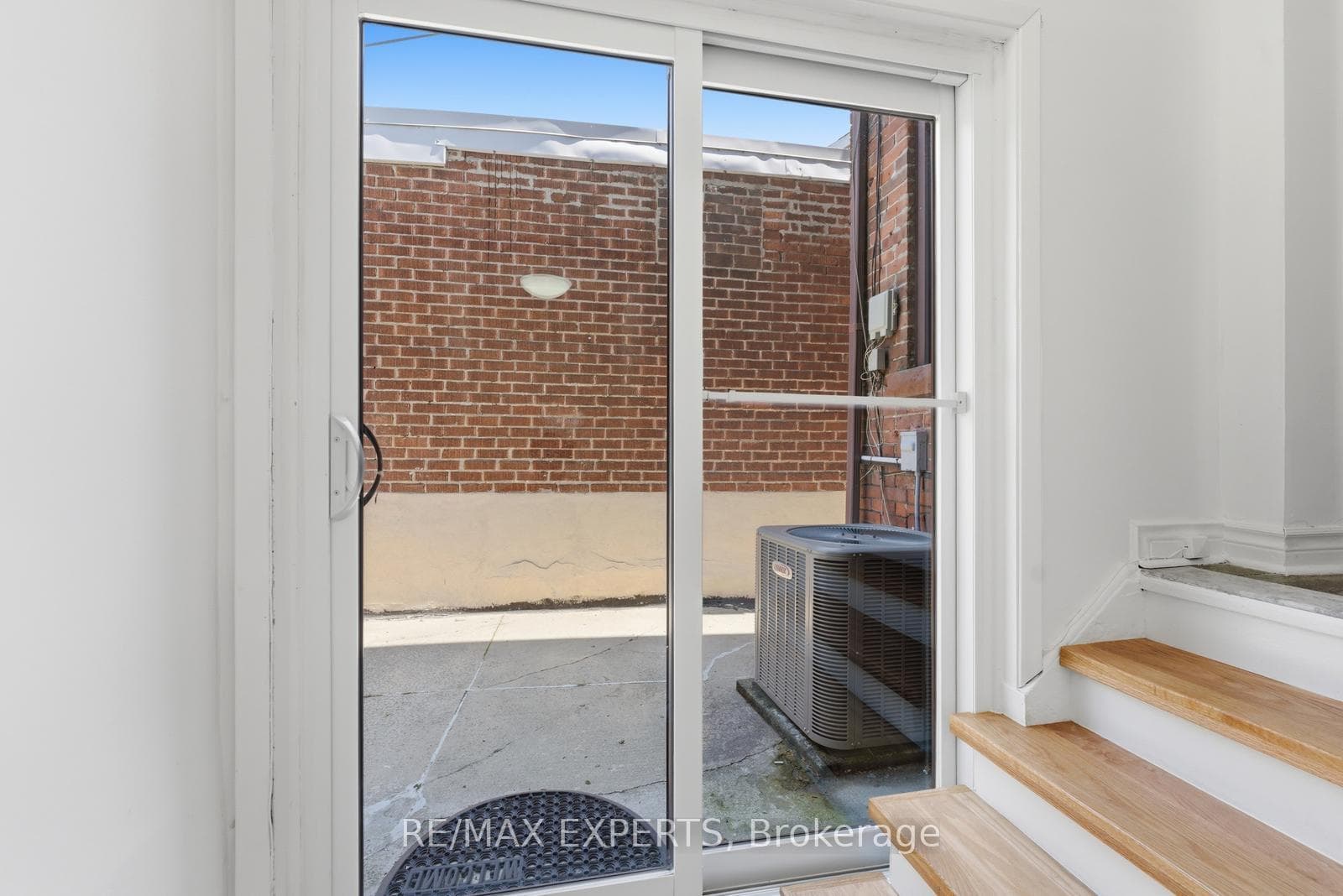 148 Ascot Avenue photo 38