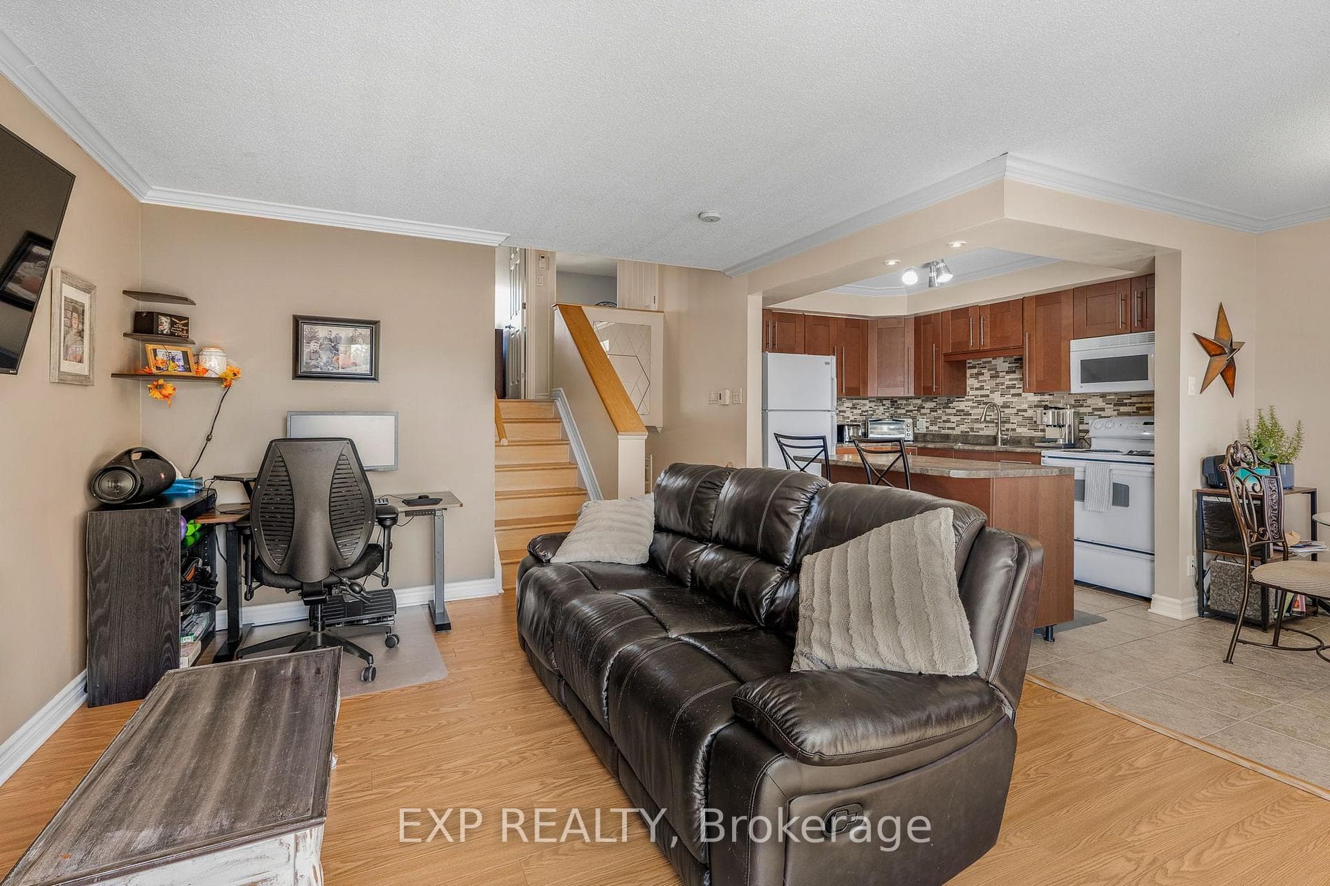 776 St Jean Street Unit 8 photo 13