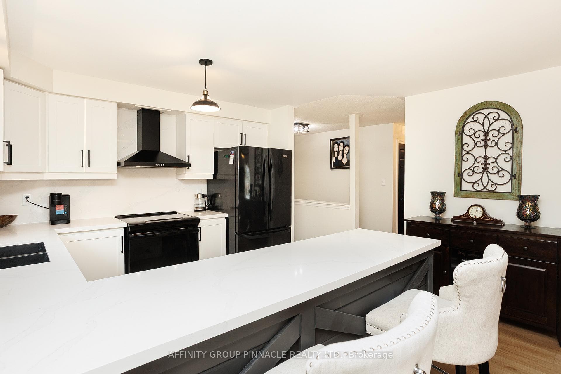 89 Maplewood Avenue photo 16