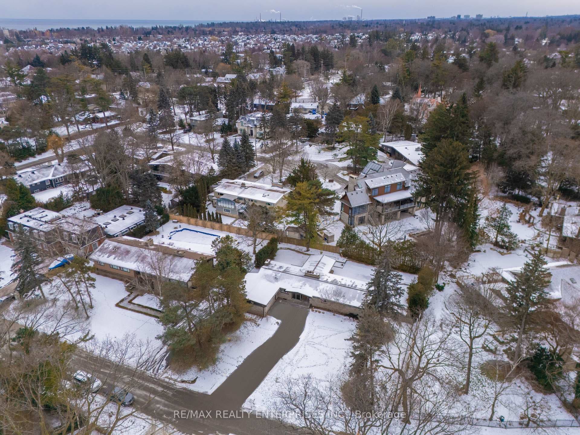 438 Temagami Crescent photo 4