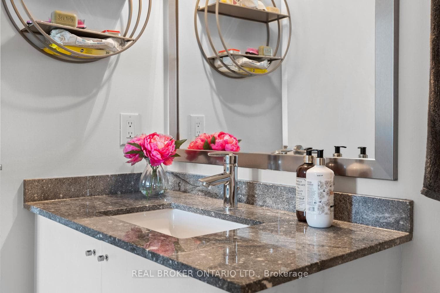 Ensuite