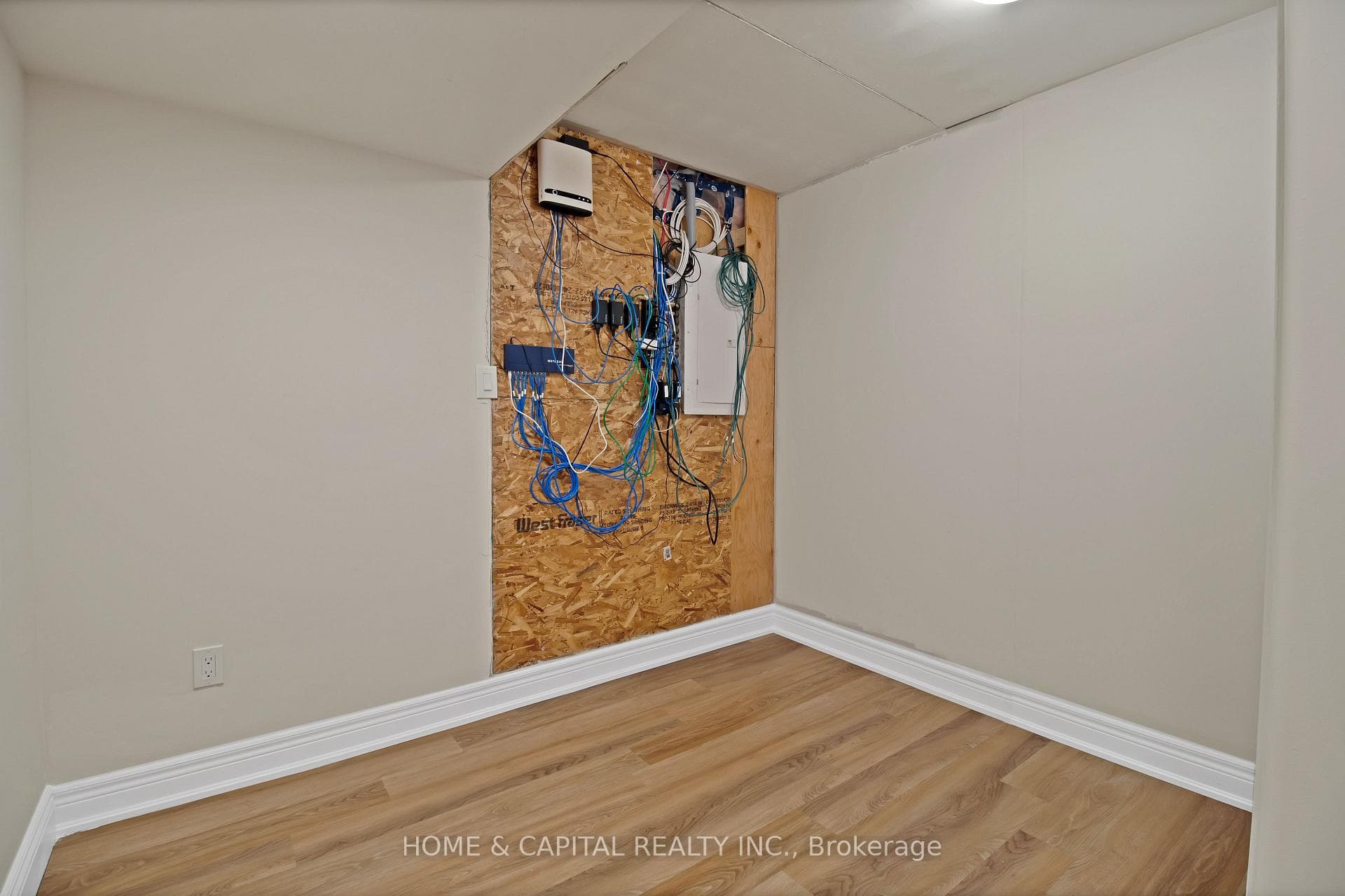 6384 Springcreek Road photo 46