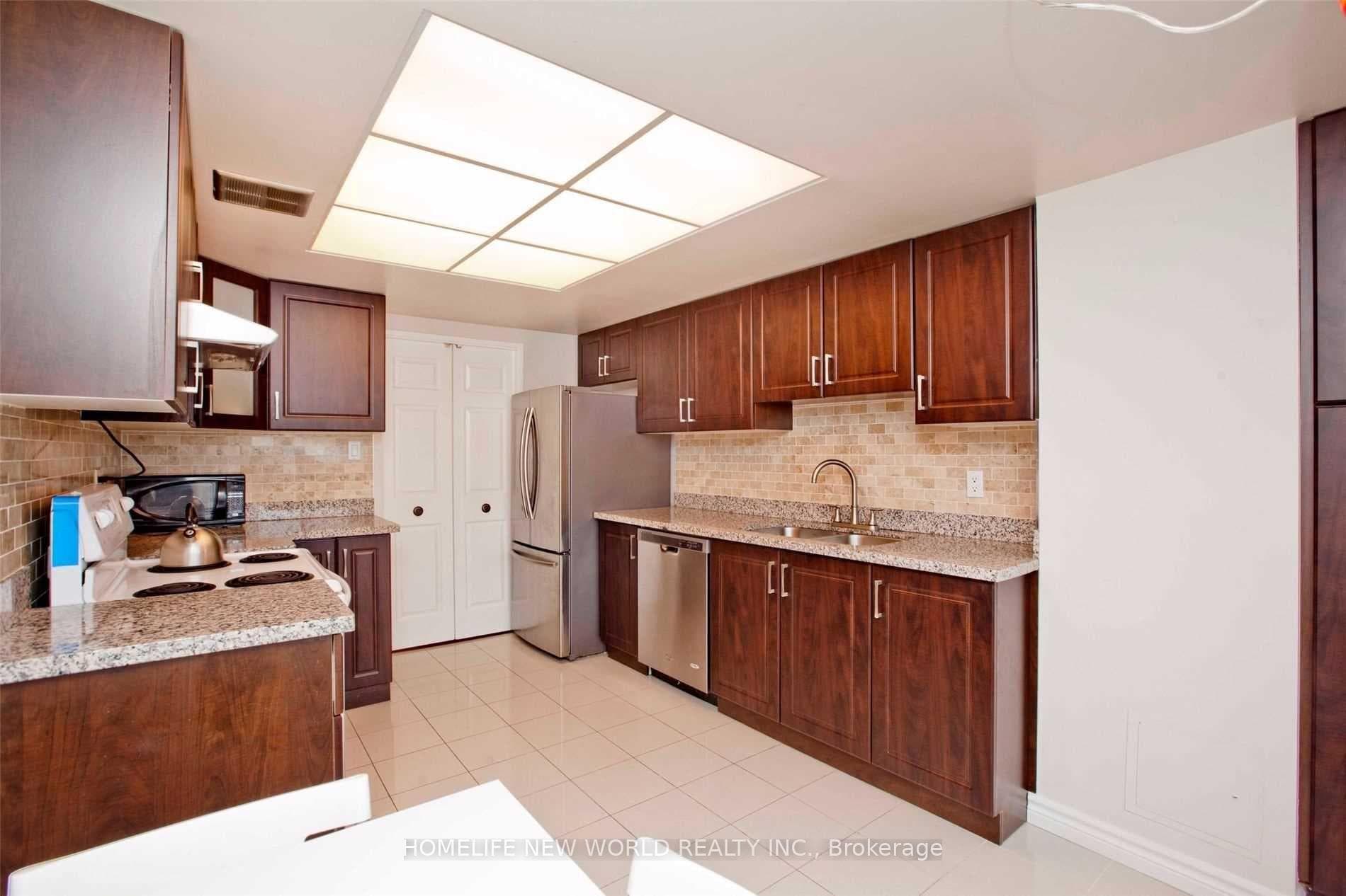 255 Bamburgh Circle Unit 1609 photo 8