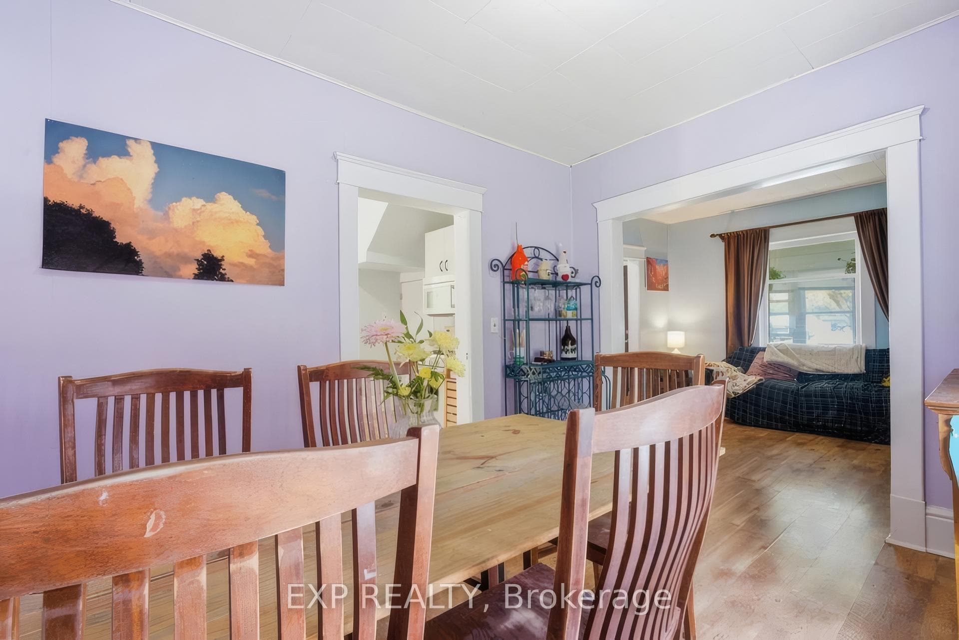 572 Downie Street photo 13