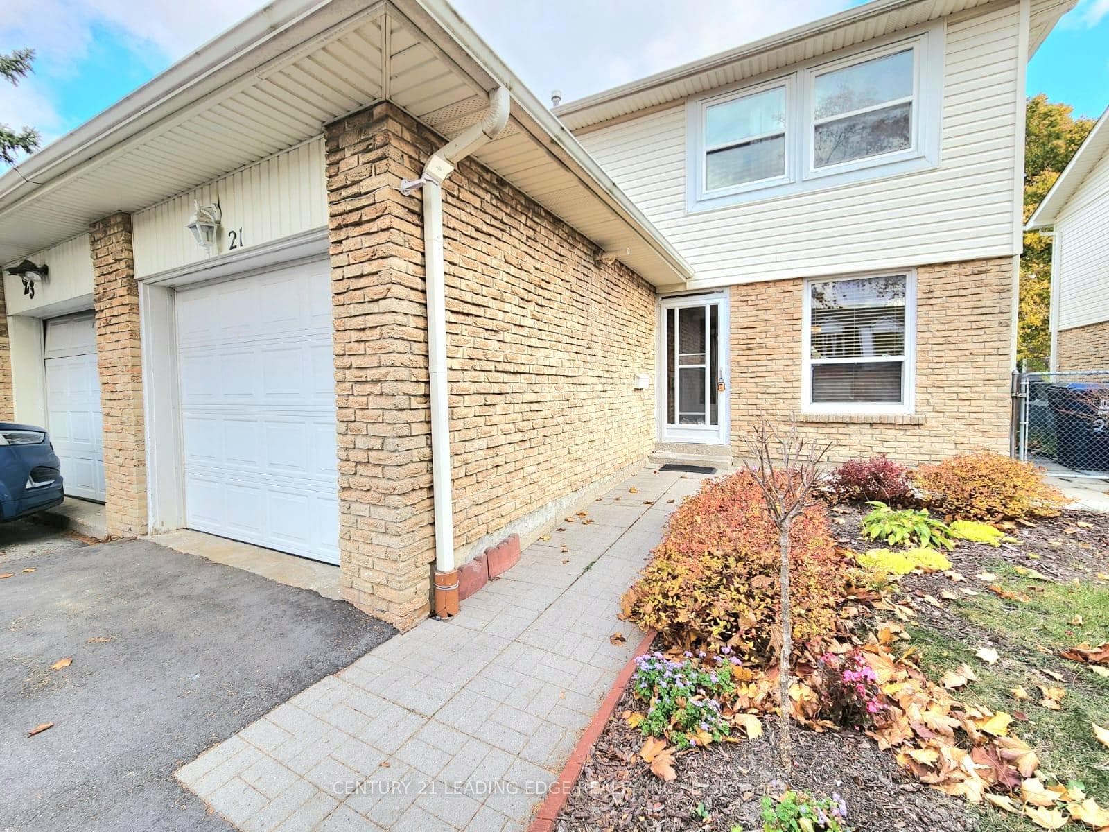21 Homedale Drive photo 2
