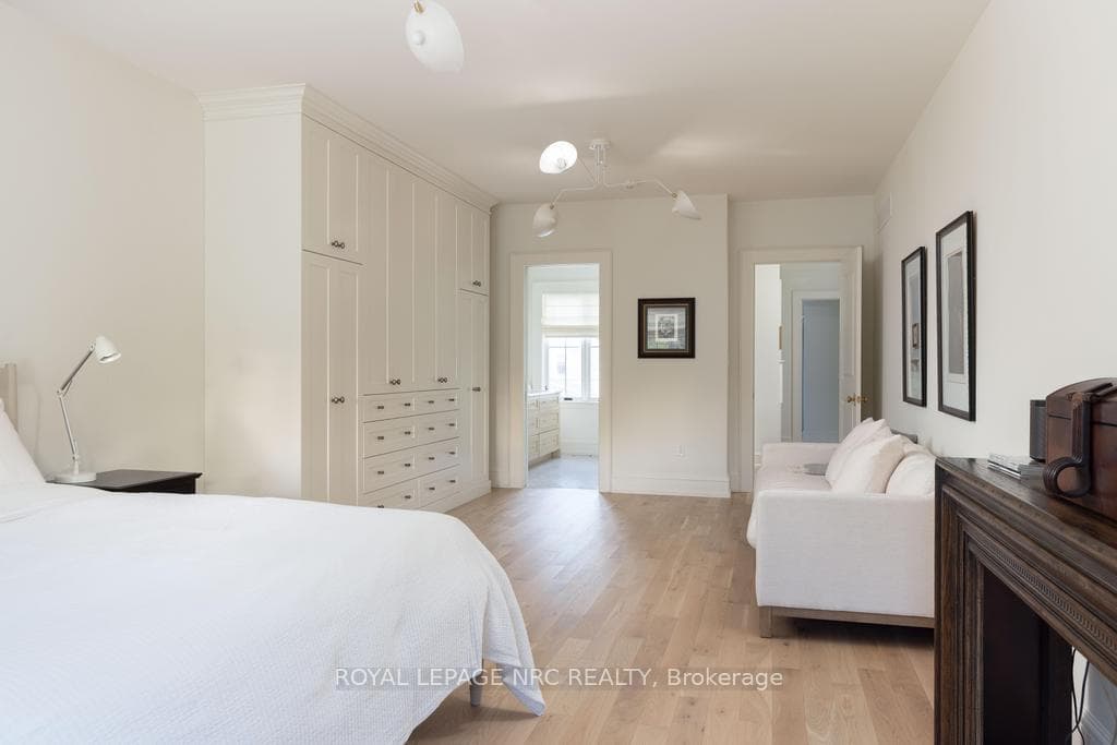 166 Dalhousie Avenue photo 26