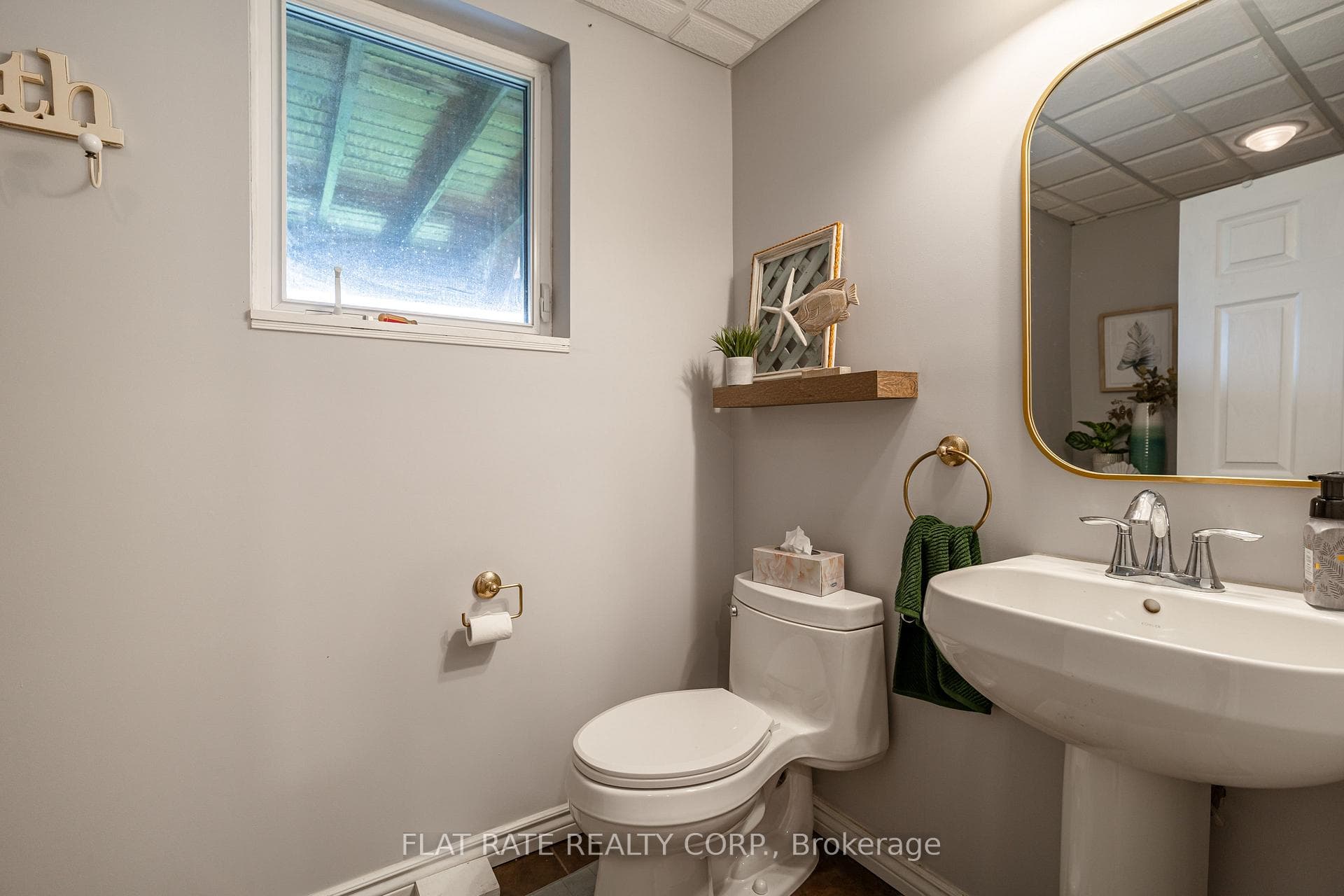 53 RIVERVIEW Drive photo 26