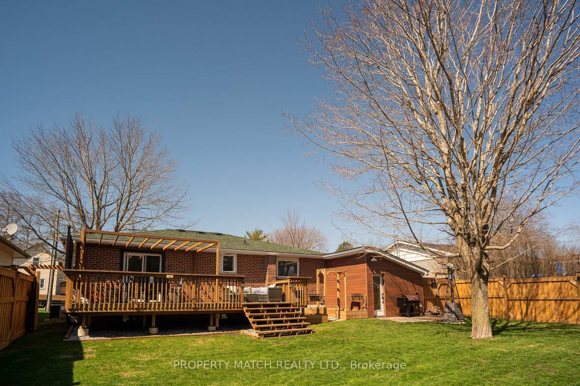 16 Simmons Street photo 36