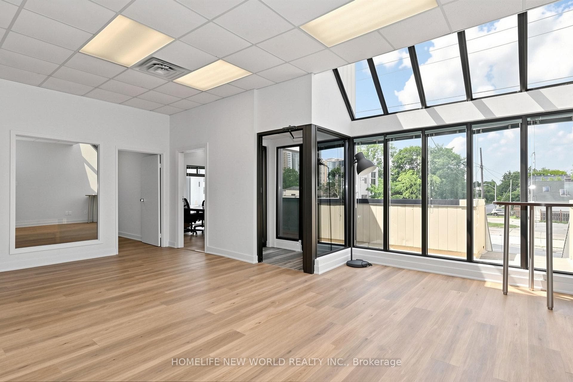 87 Sheppard Avenue Unit 2nd photo 7