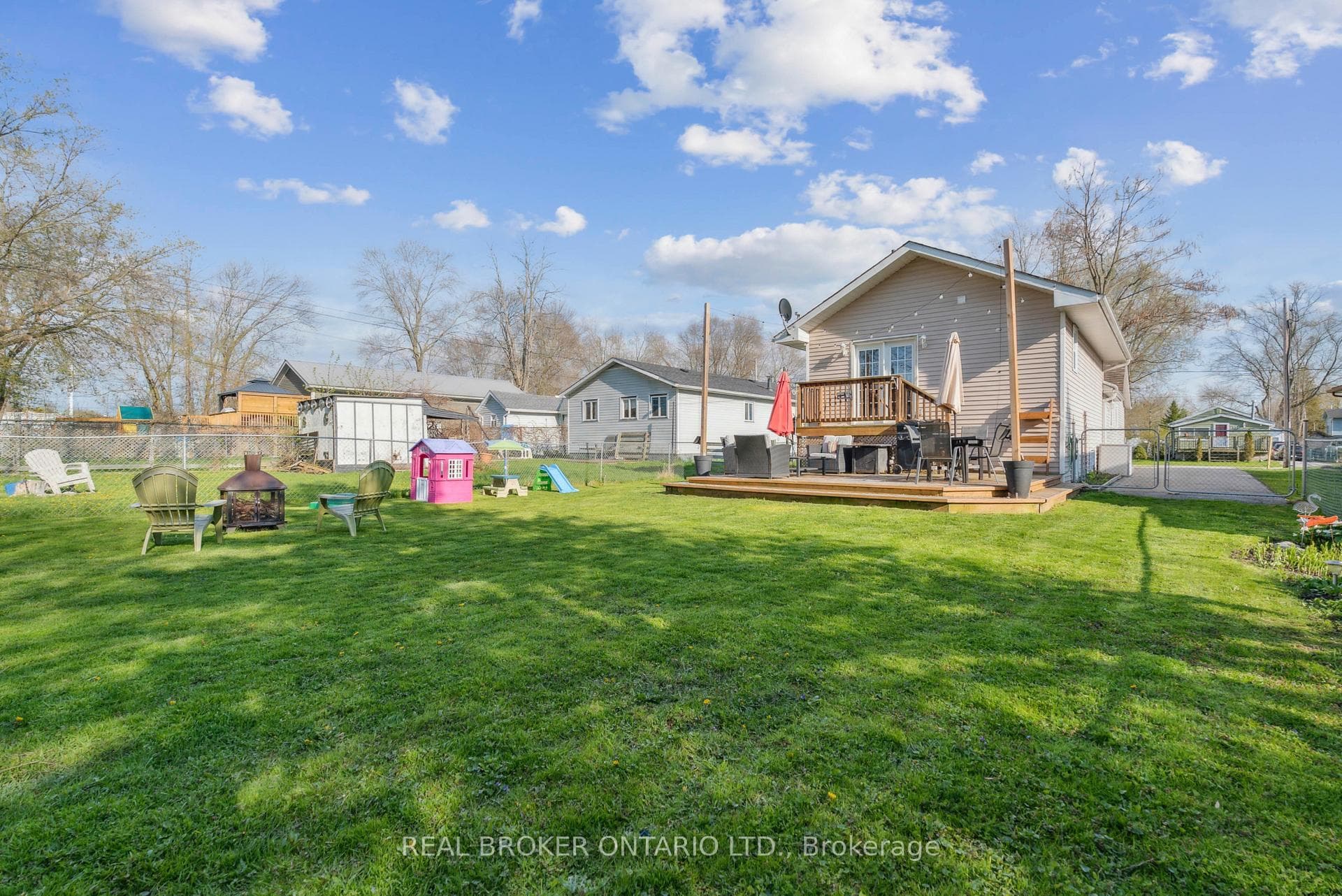 192 Ways Bay Drive photo 19
