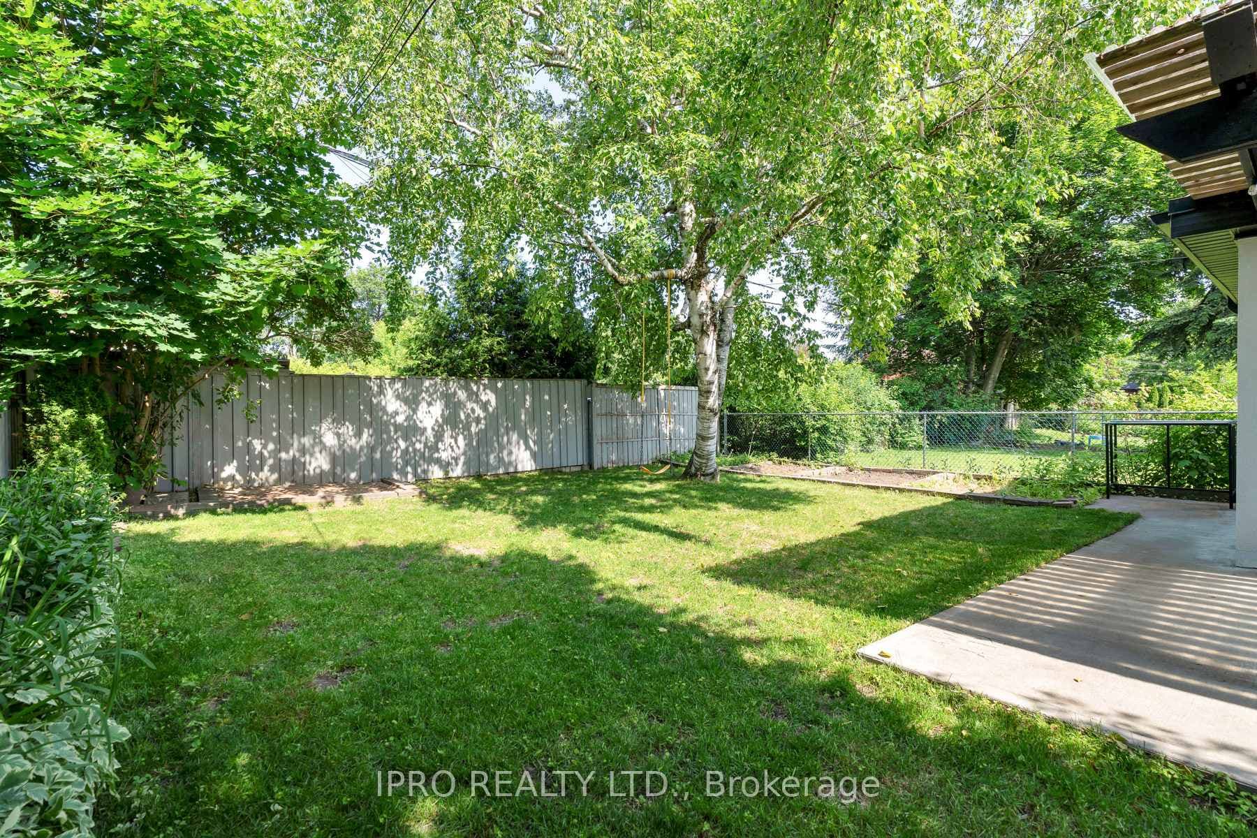 11 Shangarry Drive photo 42