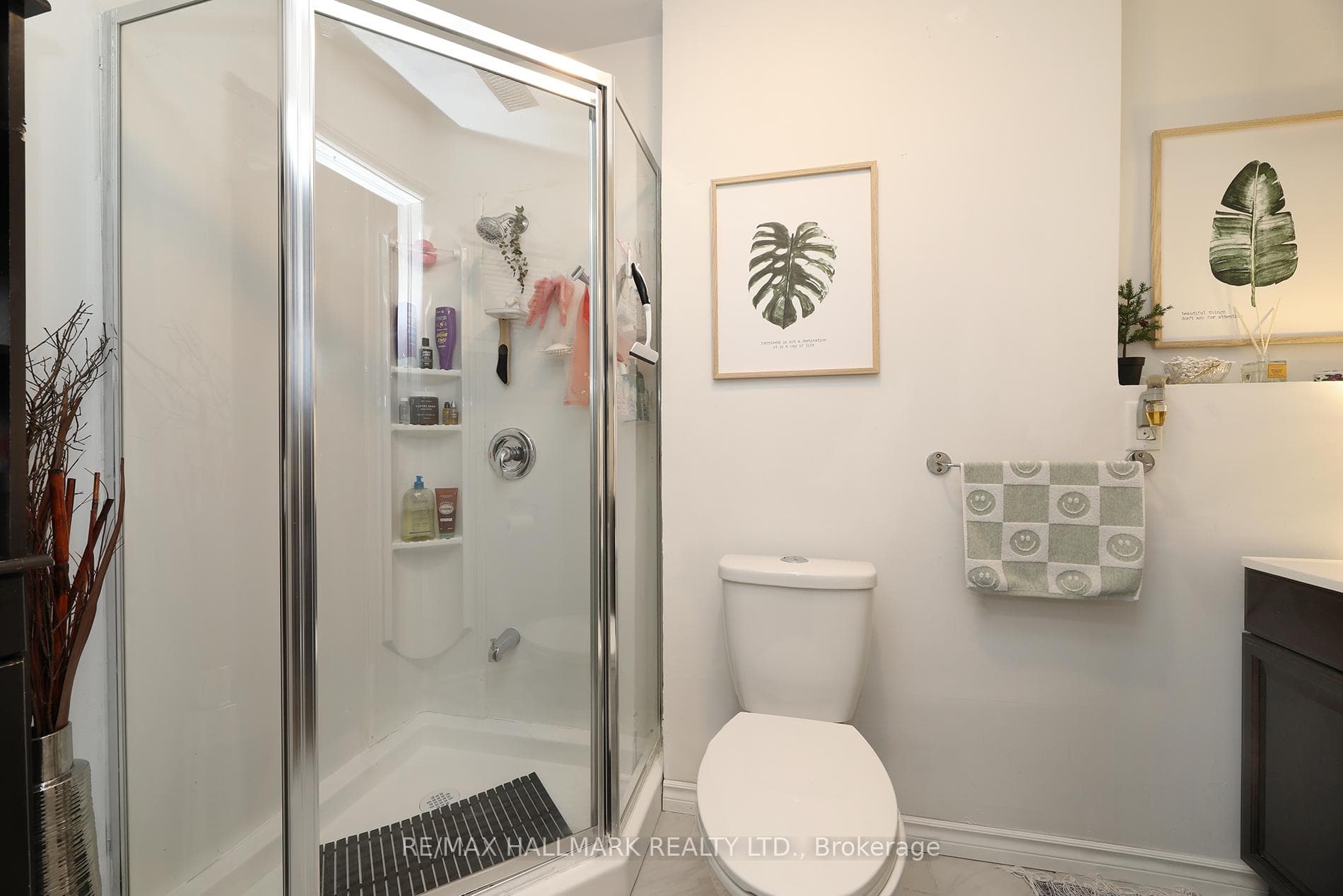 944 William Booth Crescent photo 21