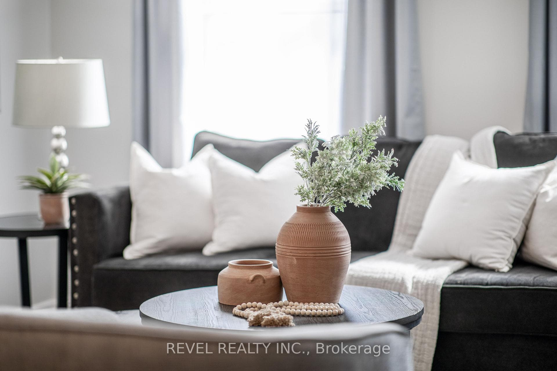 4 Kingsview Court photo 10