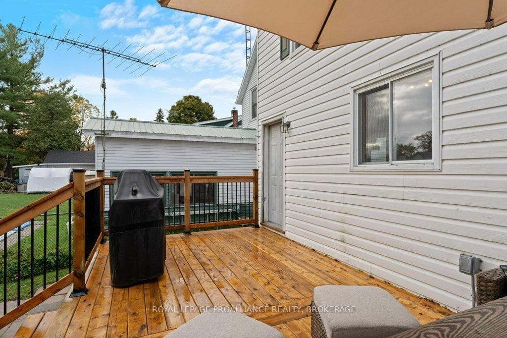 165 Victoria Avenue photo 35