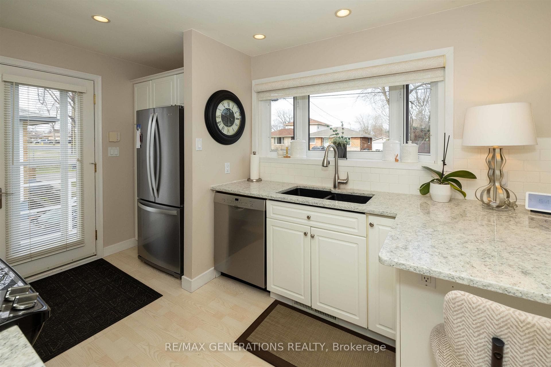 157 Windsor Street photo 7