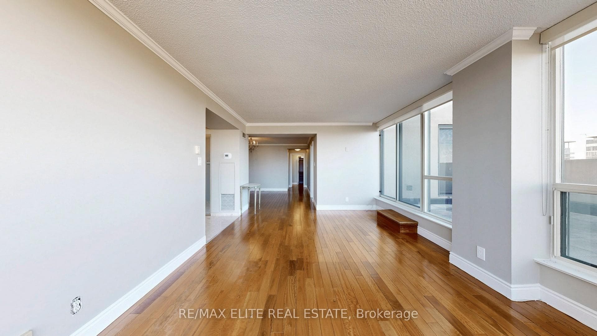 22 Clarissa Drive Unit 1409 photo 14