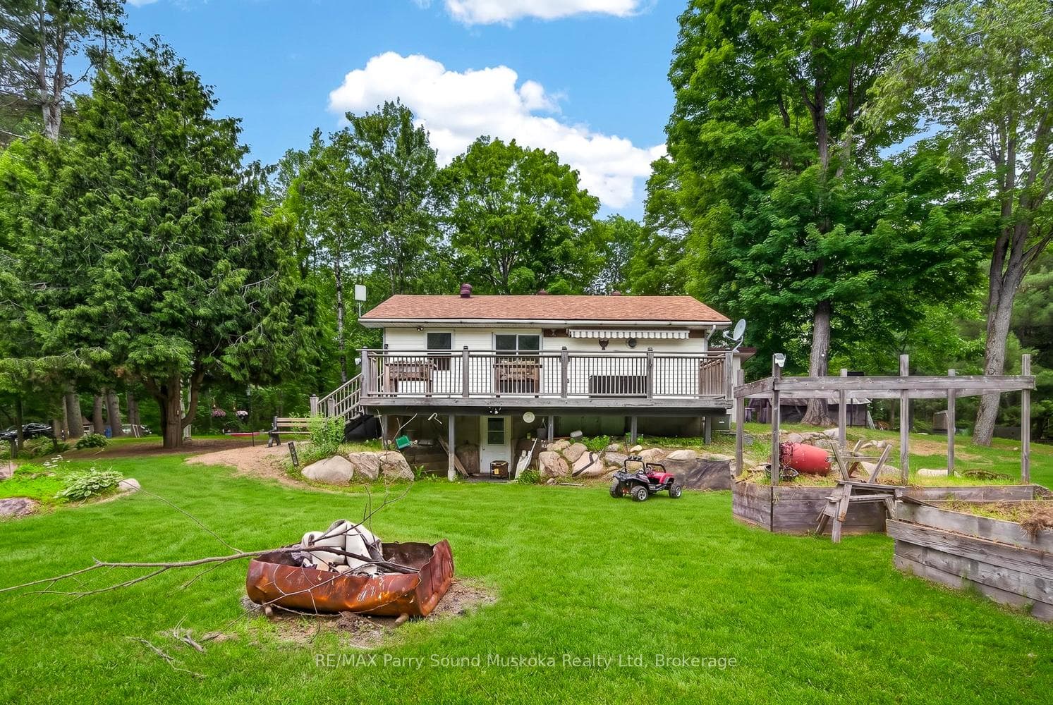 15 Toronto Lake Road photo 39