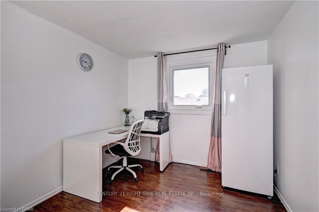 15 Cluthe Crescent photo 18