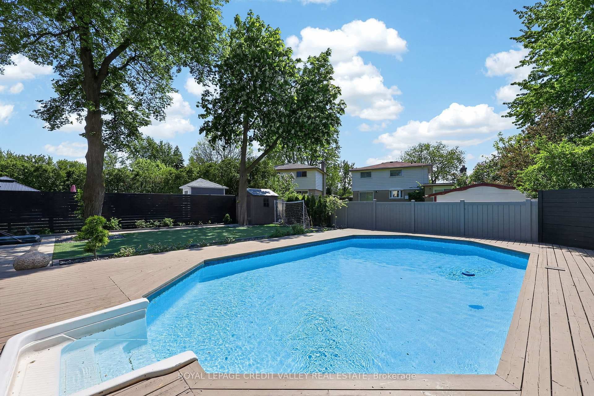 46 Duncan Bull Drive photo 45
