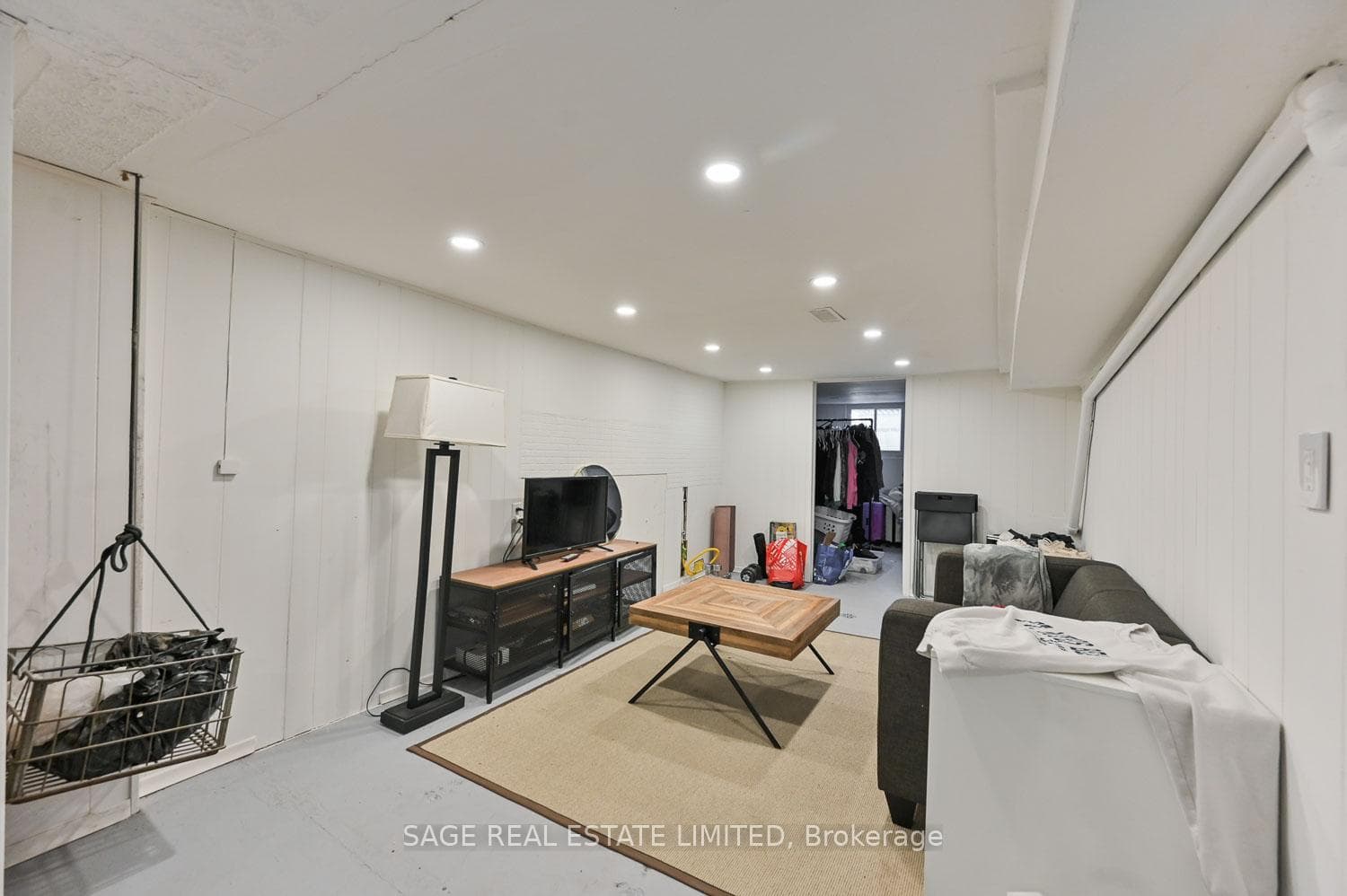 177 Lippincott Street photo 28
