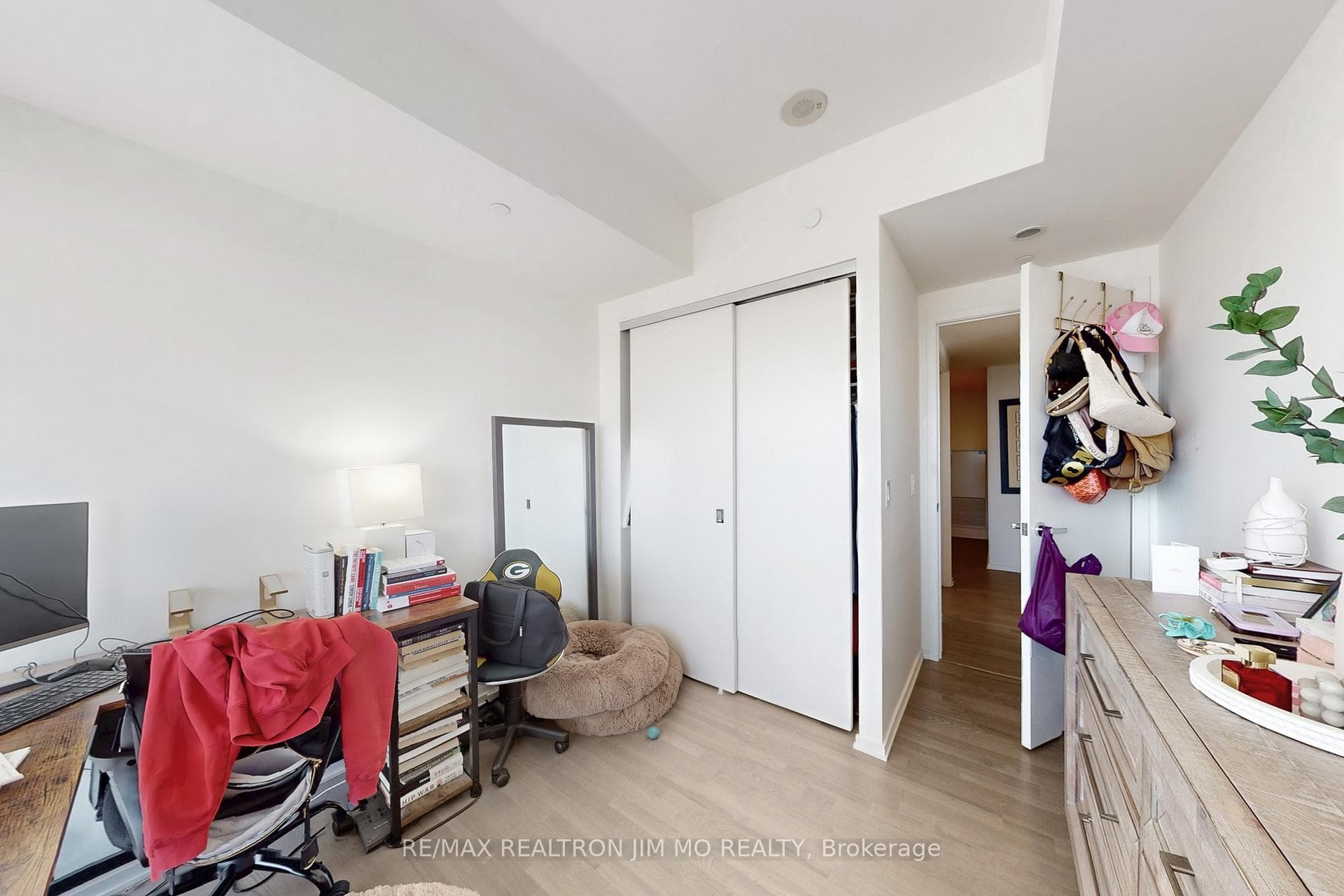 1 Bloor Street Unit 3401 photo 15