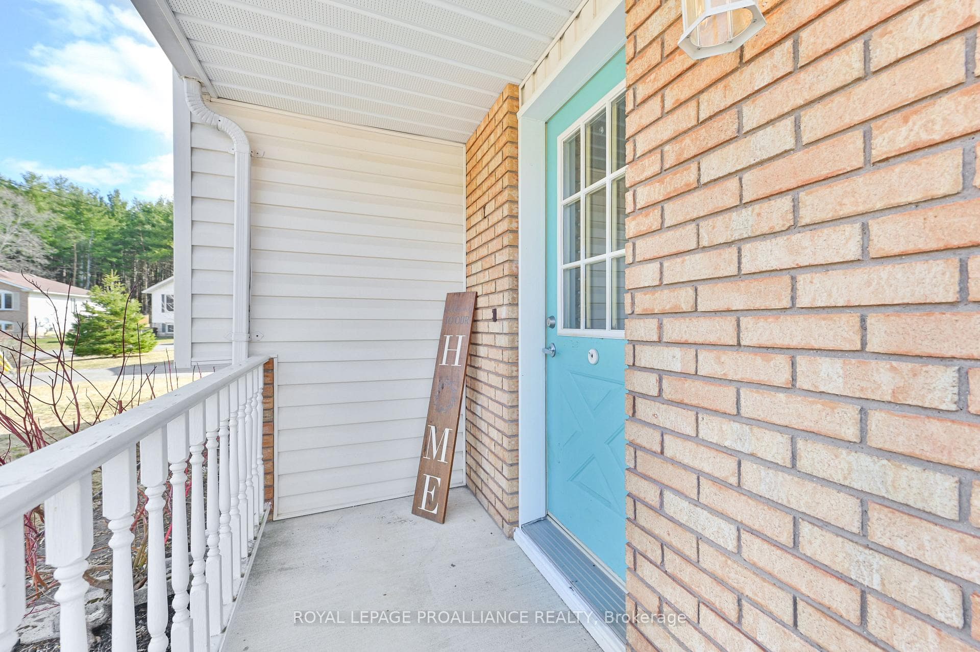 26 South Maloney Street photo 7