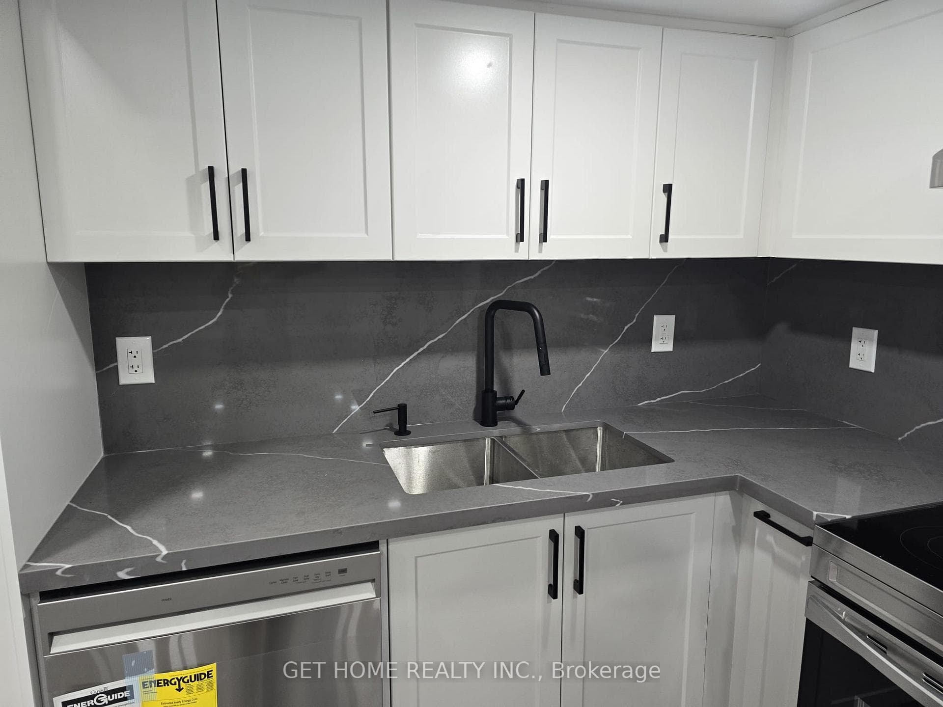 99 Maskell Crescent Unit Bsmt photo 3