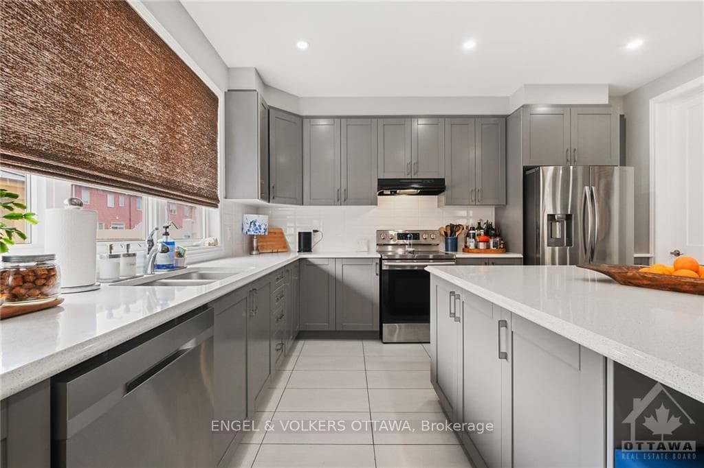 918 RUBICON Place photo 12
