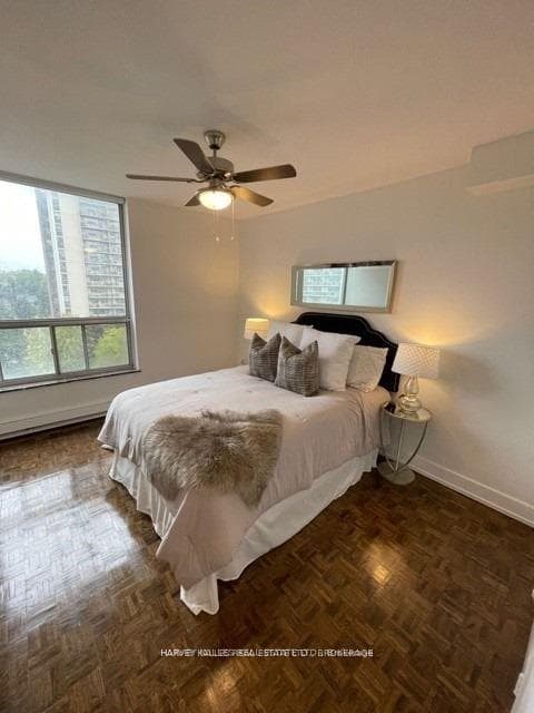 133 Erskine Avenue Unit 301 photo 6