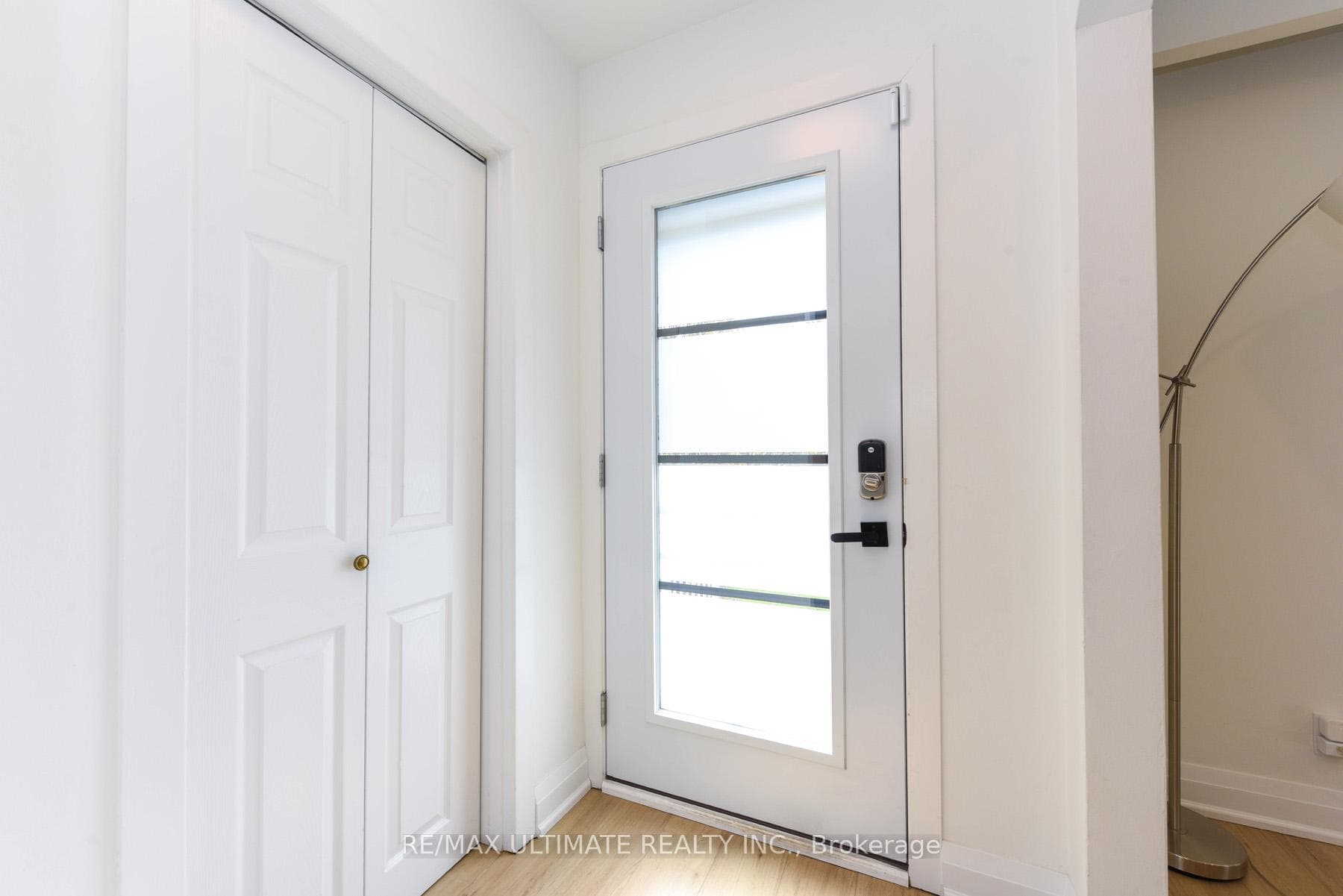 19 Allonsius Drive photo 2
