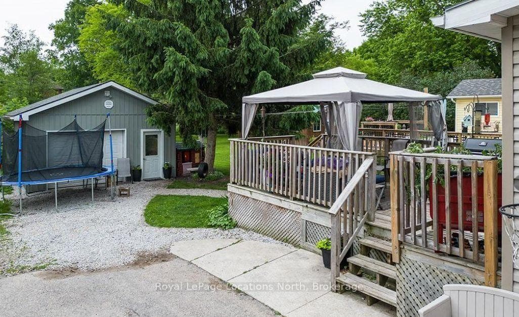 171 Boucher Street photo 11