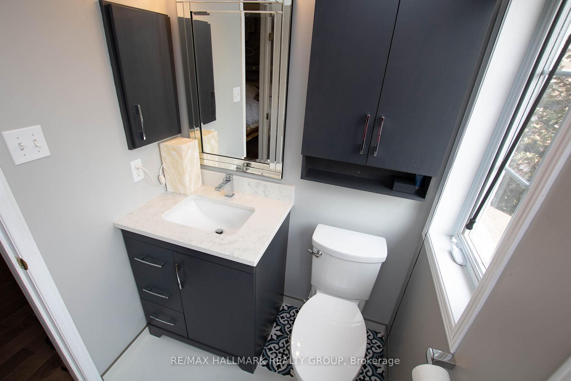 Primary Bedroom En-Suite Bath