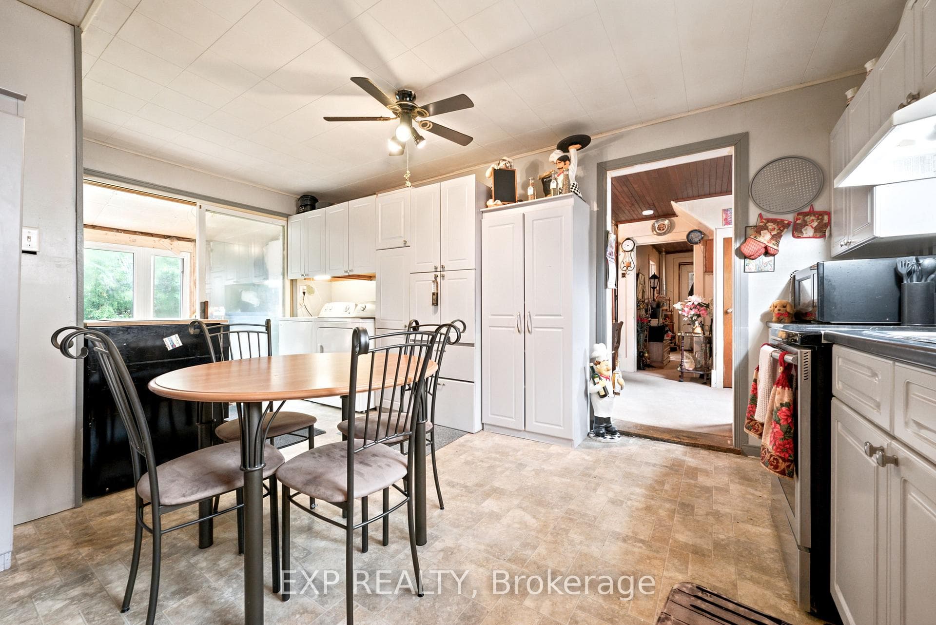 111 MACDONALD Street photo 35
