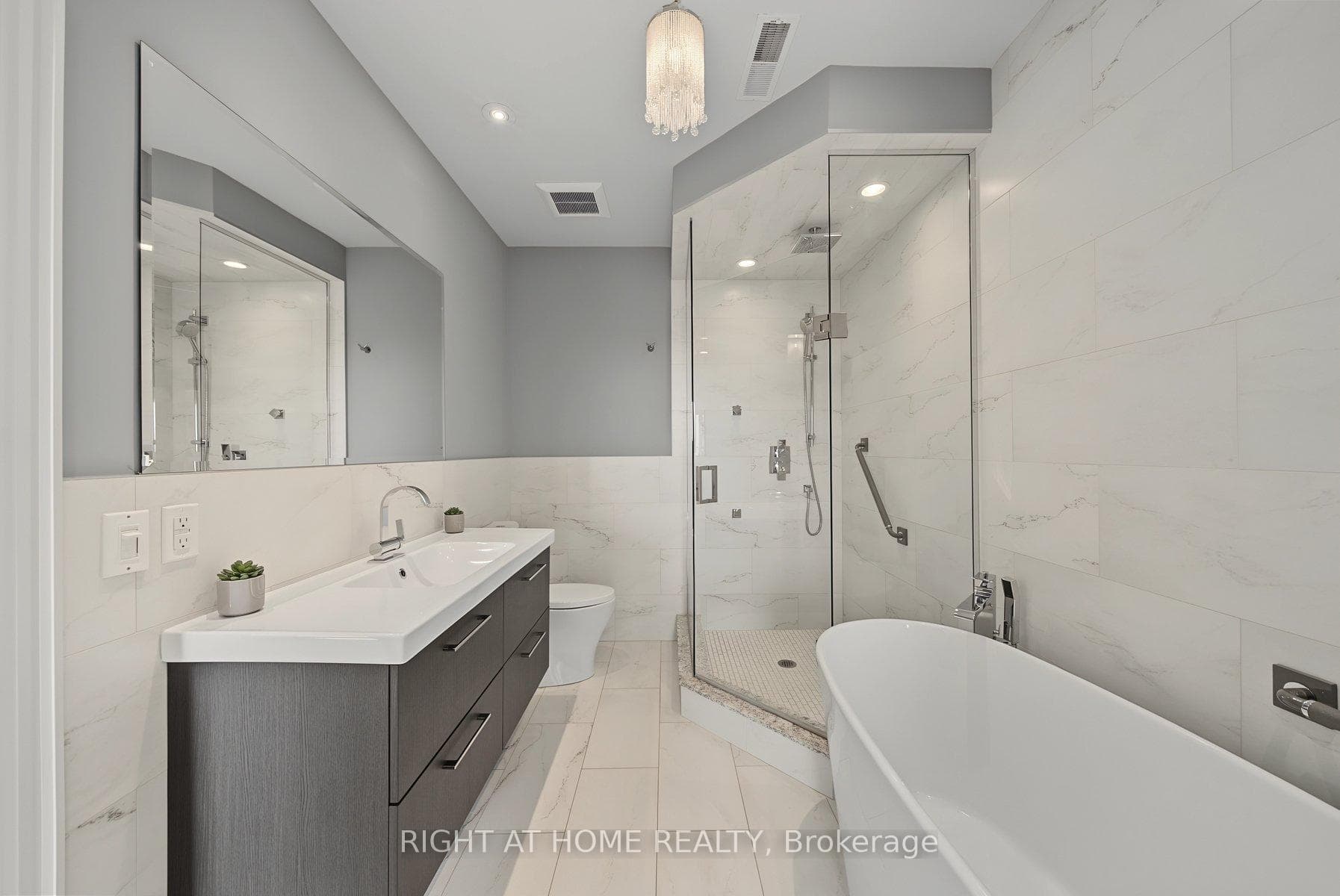 20 Speers Road Unit 1206 photo 19