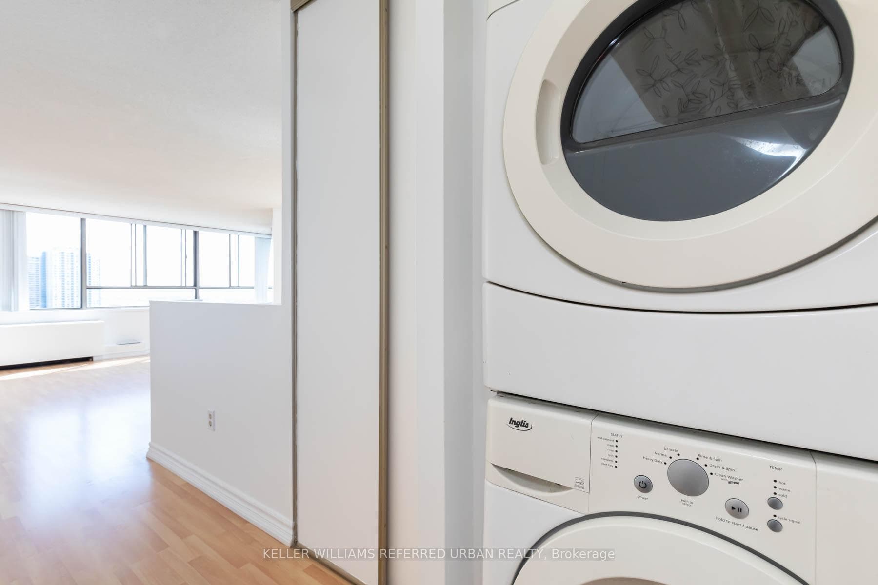 270 Queens Quay Unit 2401 photo 22