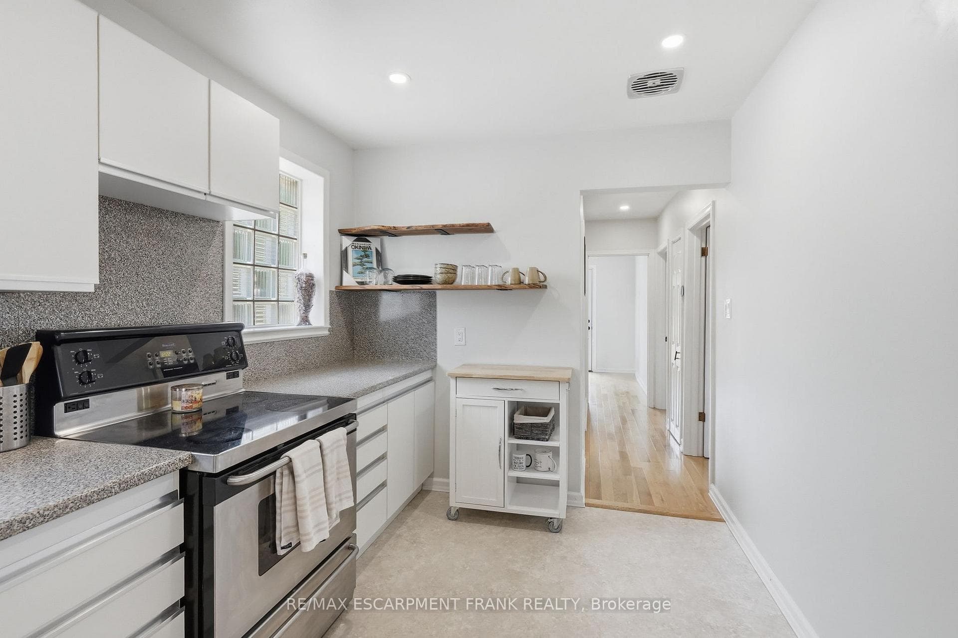 95 East 18th Street Unit 1 photo 13