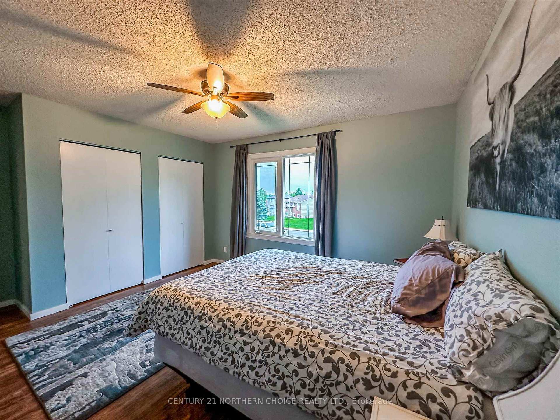 35 CAMBRIAN DRIVE photo 19