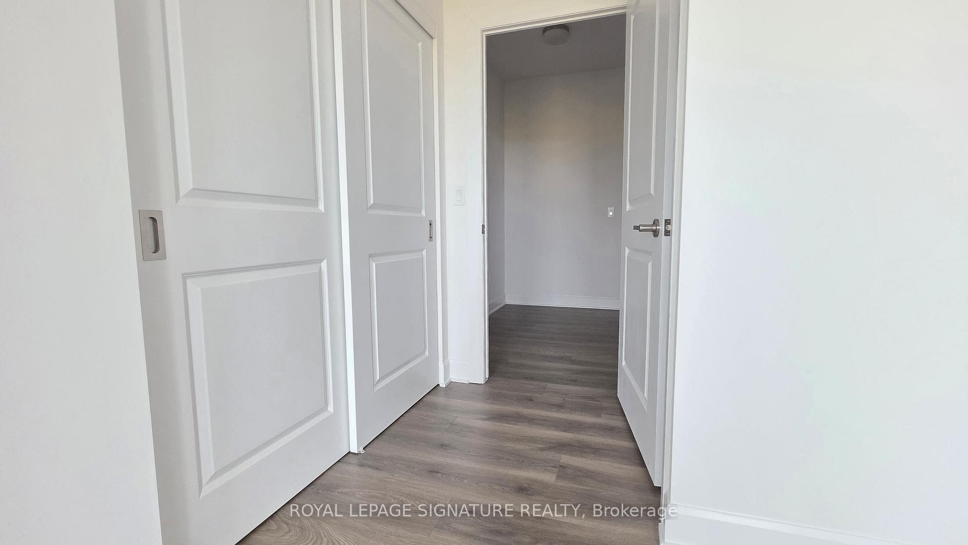 3240 William Coltson Avenue Unit 1508 photo 21
