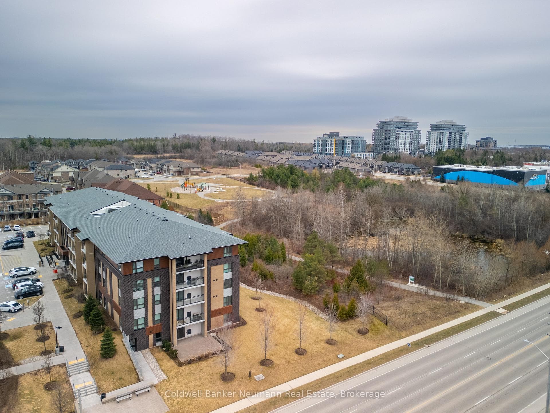 25 Kay Crescent Unit 406 photo 2