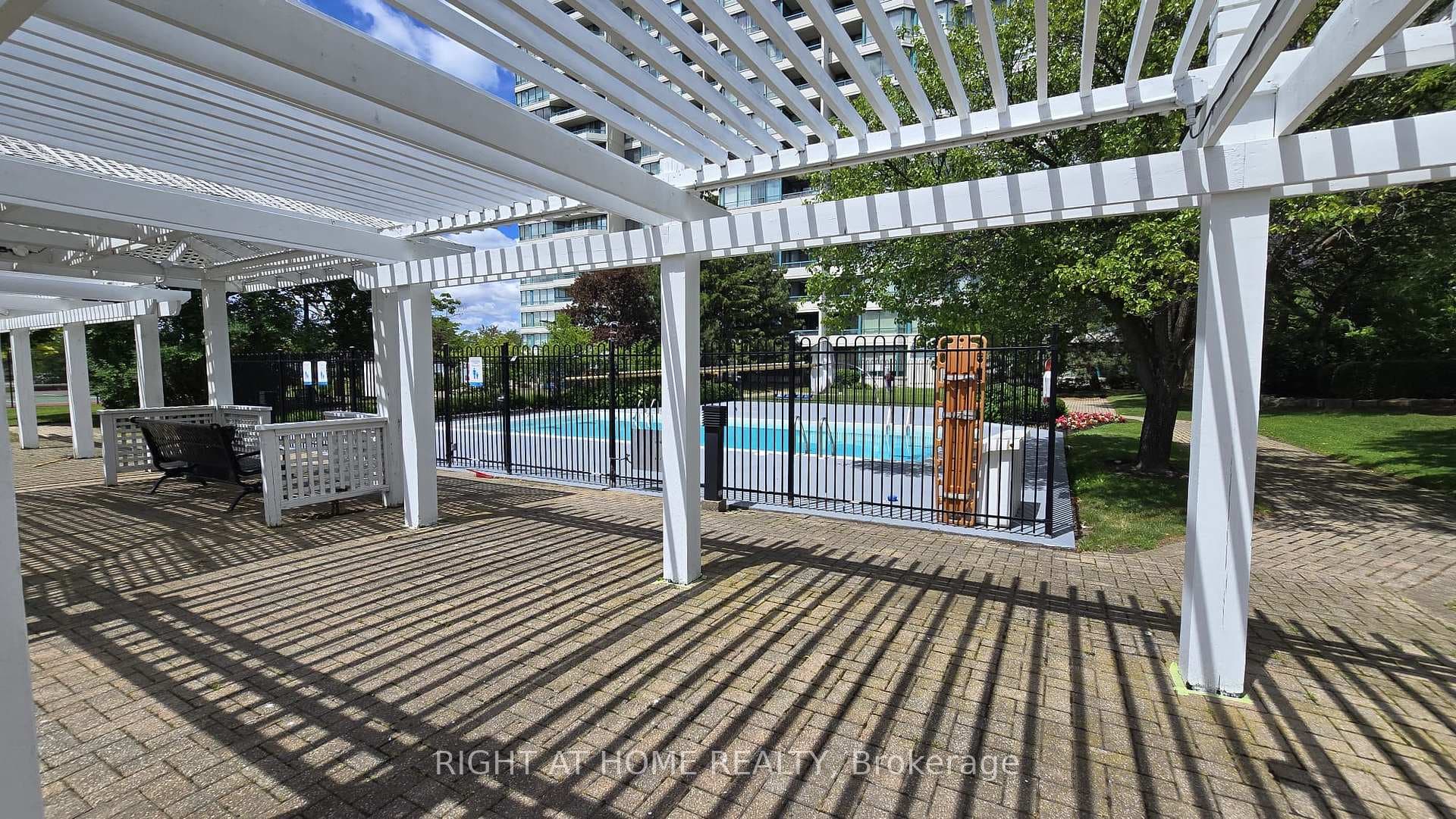 550 Webb Drive Unit 914 photo 43