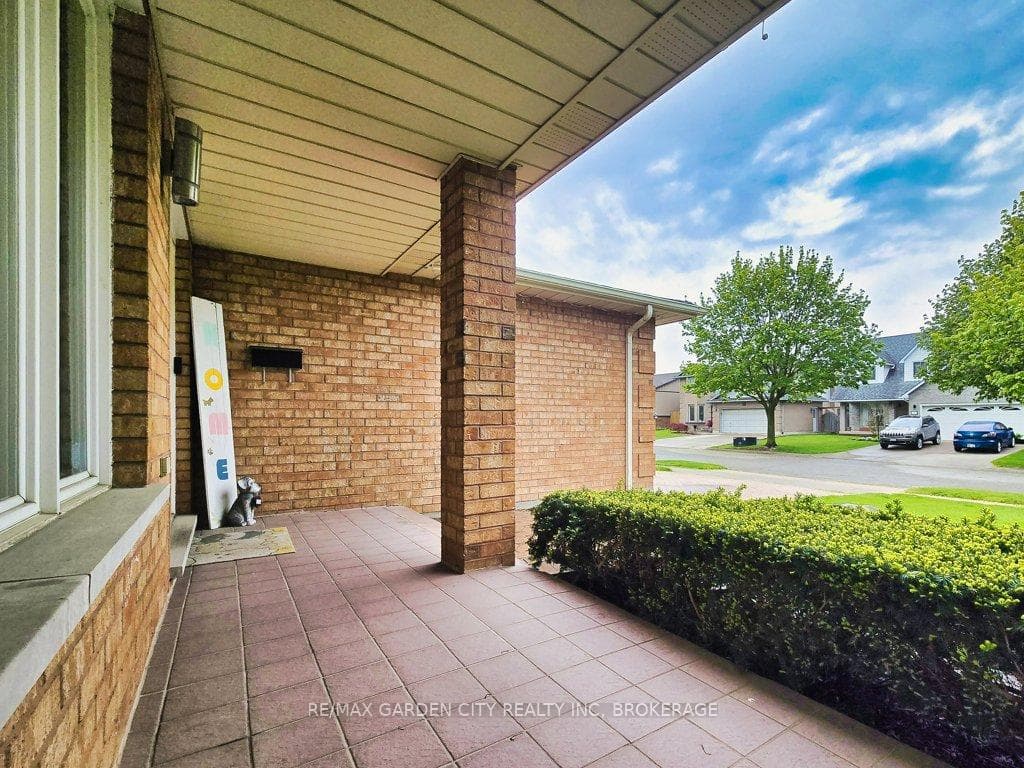 20 CONSIGLIA Drive photo 5