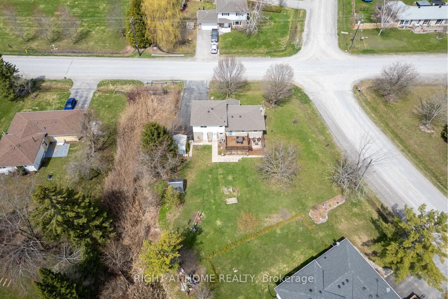 17 Crestview Avenue photo 39